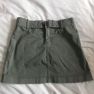 American eagle green khaki skirt
